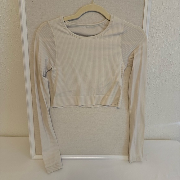 Lululemon Ebb to Street Long Sleeve white opal - Picture 6 of 8